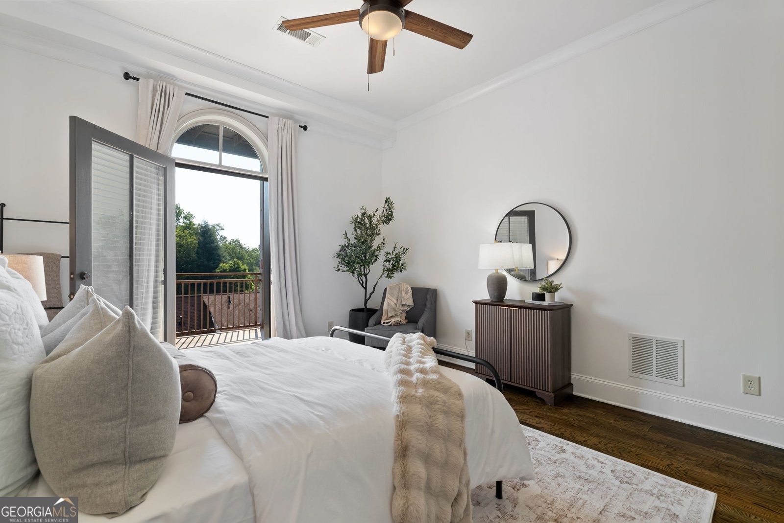 360 Chambers Street Woodstock - 18