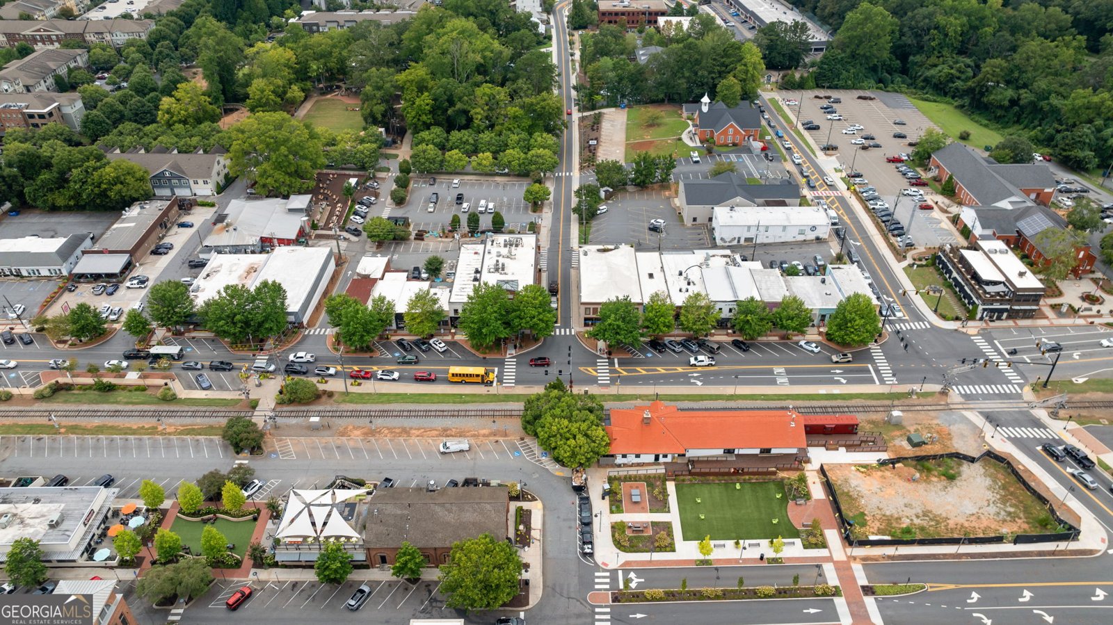 360 Chambers Street Woodstock - 2