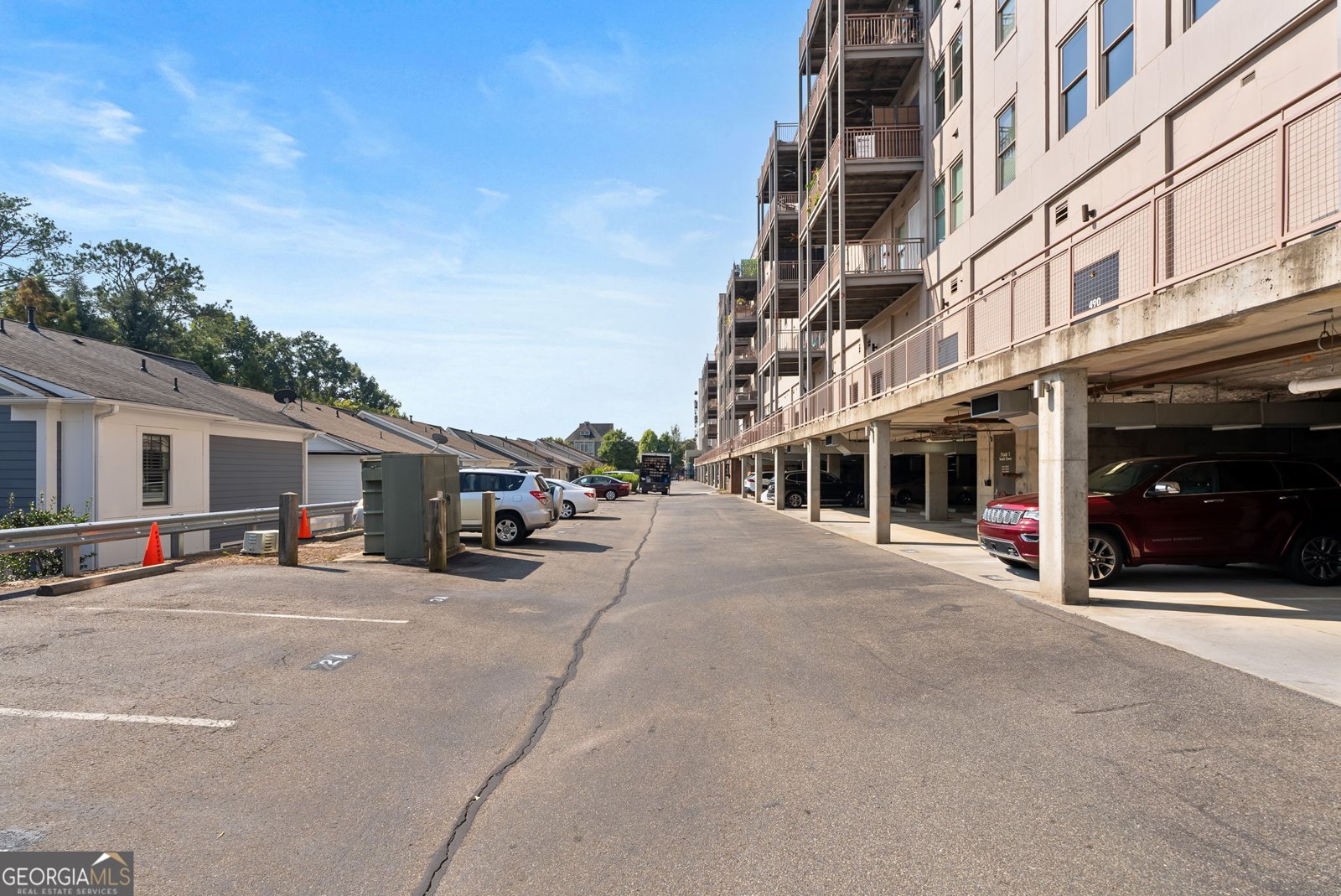 360 Chambers Street Woodstock - 33