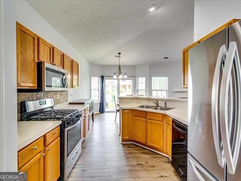 2350 Beckenham Place Dacula - 12
