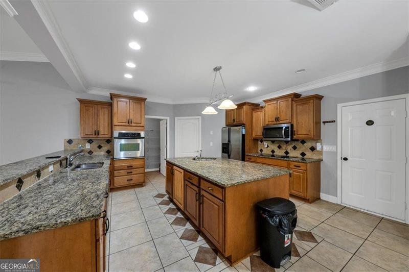 268 LANGSHIRE Drive McDonough - 16