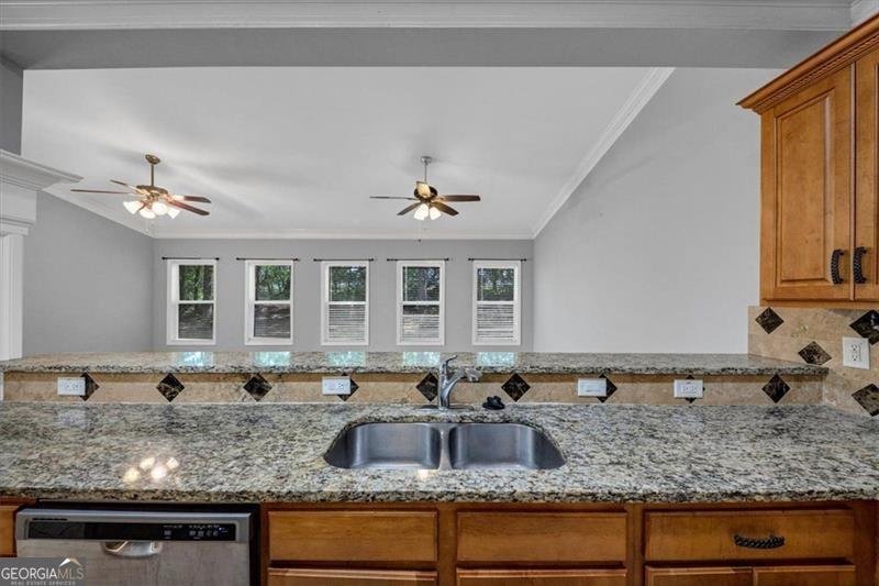 268 LANGSHIRE Drive McDonough - 17