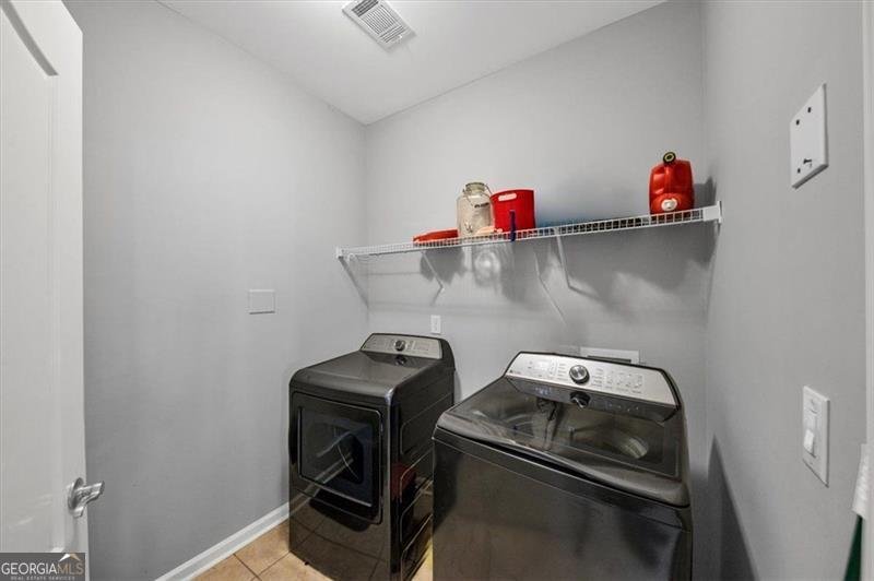 268 LANGSHIRE Drive McDonough - 21