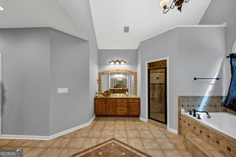 268 LANGSHIRE Drive McDonough - 34