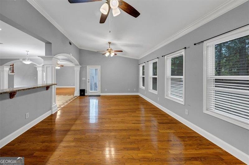 268 LANGSHIRE Drive McDonough - 56