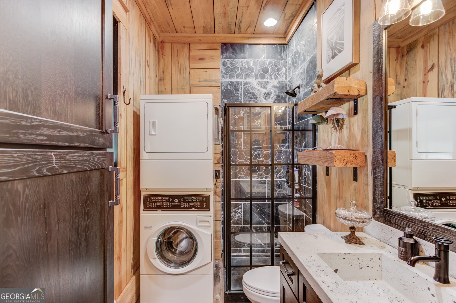 3698 Highway 83 Good Hope - 40