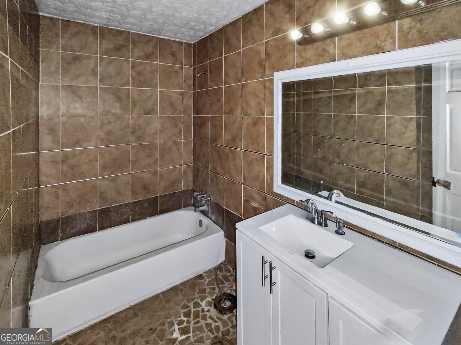 3850 Benchmark Drive South Fulton - 11