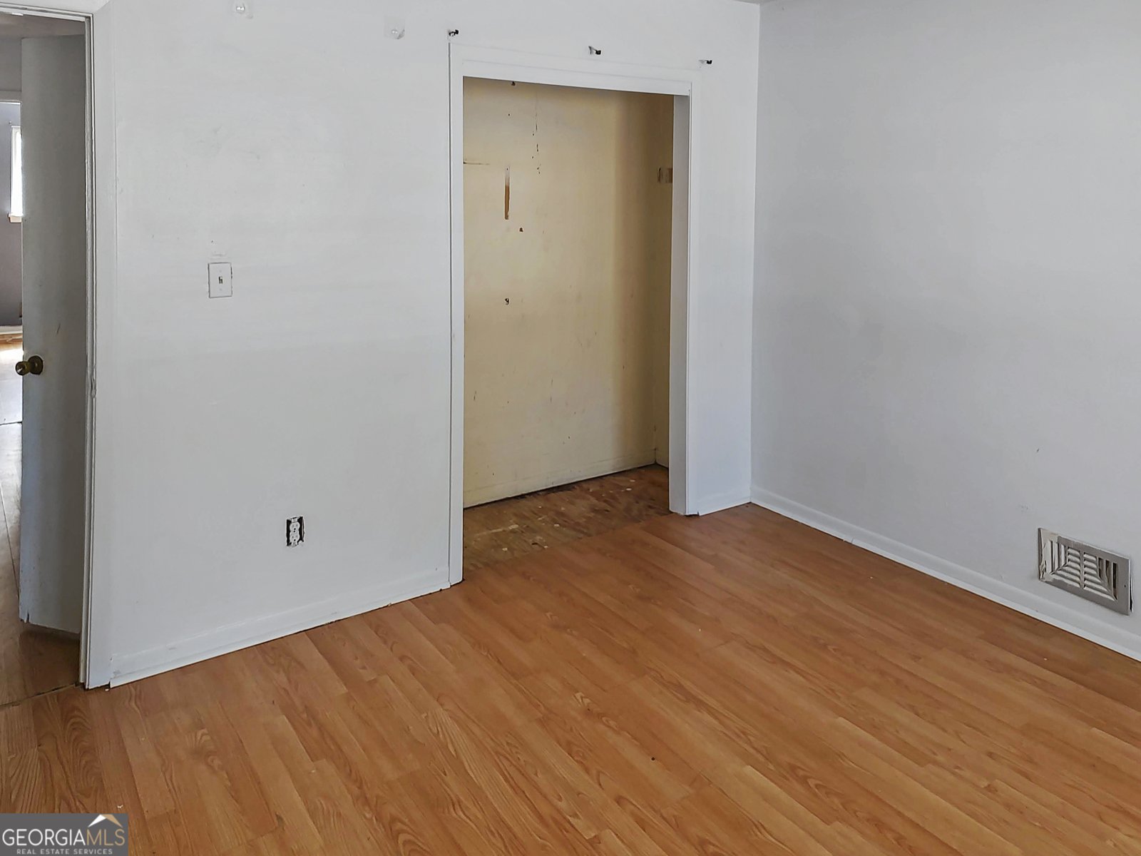 3850 Benchmark Drive South Fulton - 9