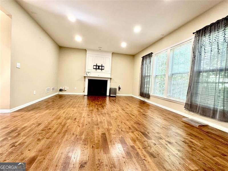 5157 WELLISFORD Suwanee - 7