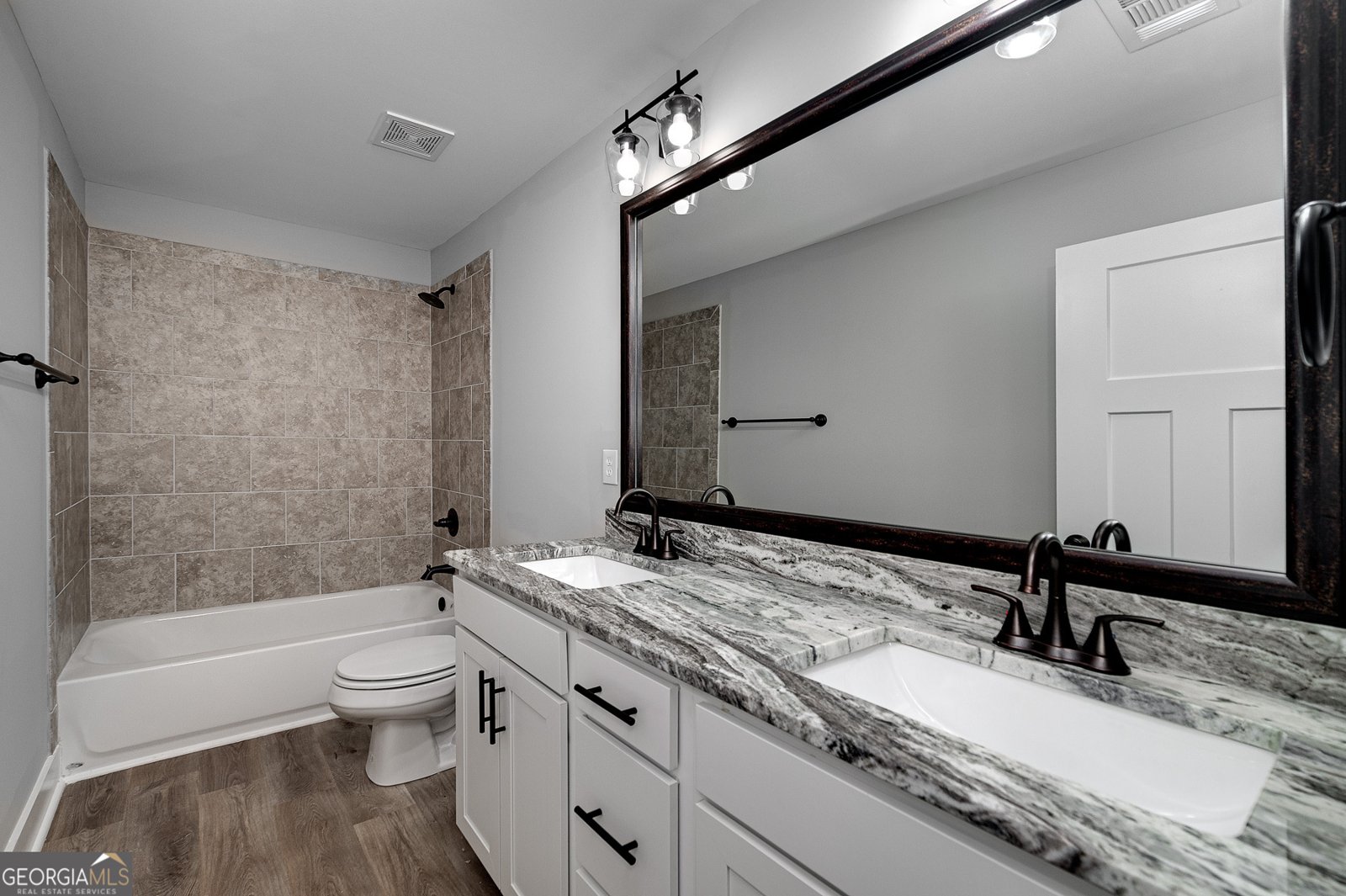 1044 Clay Street Monticello - 2
