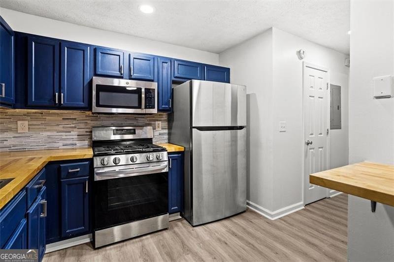 5812 WIND GATE Lane Lithonia - 16