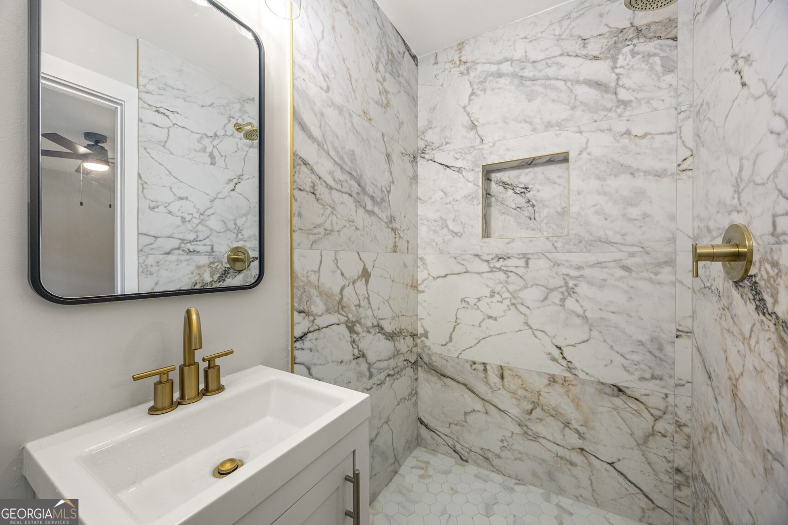 6050 LEDGEWOOD Drive Forest Park - 14