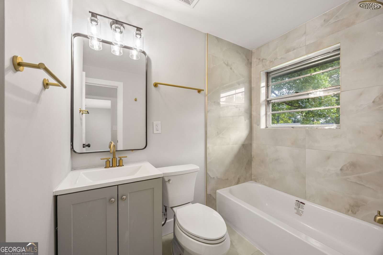 6050 LEDGEWOOD Drive Forest Park - 18