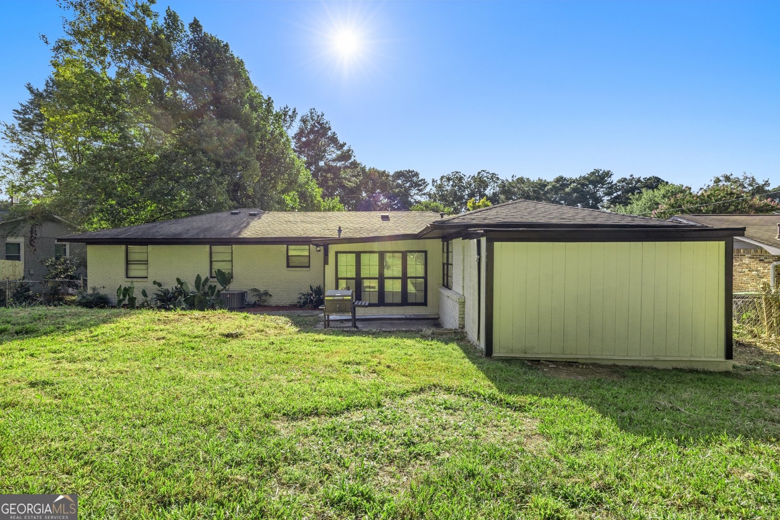 6050 LEDGEWOOD Drive Forest Park - 25