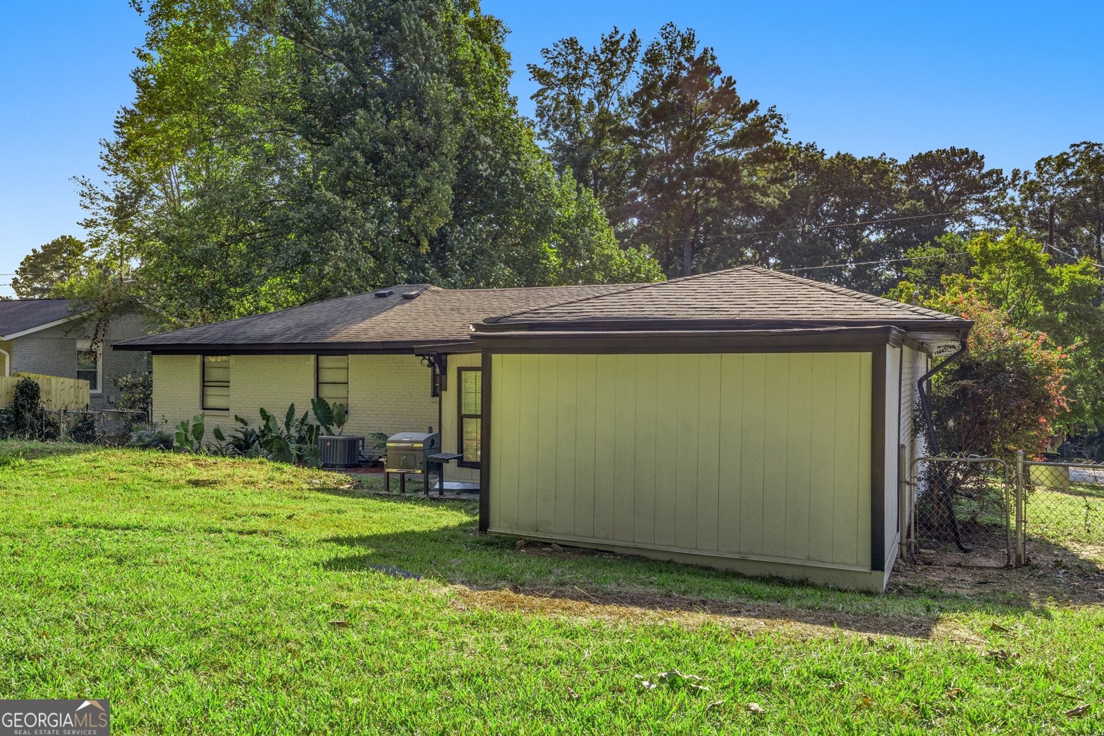 6050 LEDGEWOOD Drive Forest Park - 26