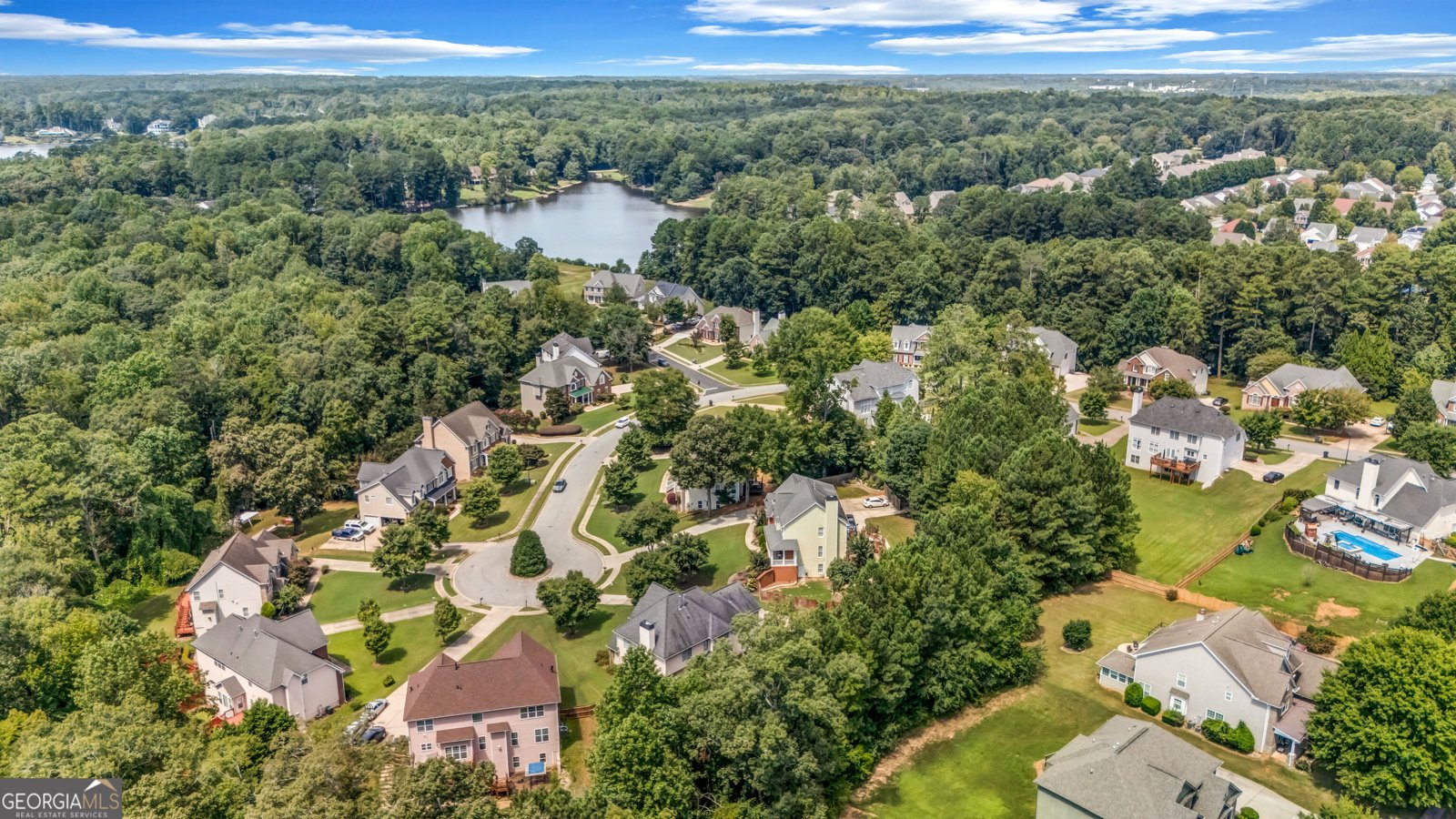 520 MONARCH LAKE Way Stockbridge - 53