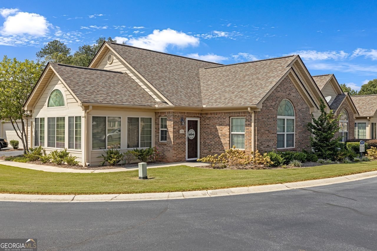 1701 SILVER SUMMIT Drive Conyers - 1