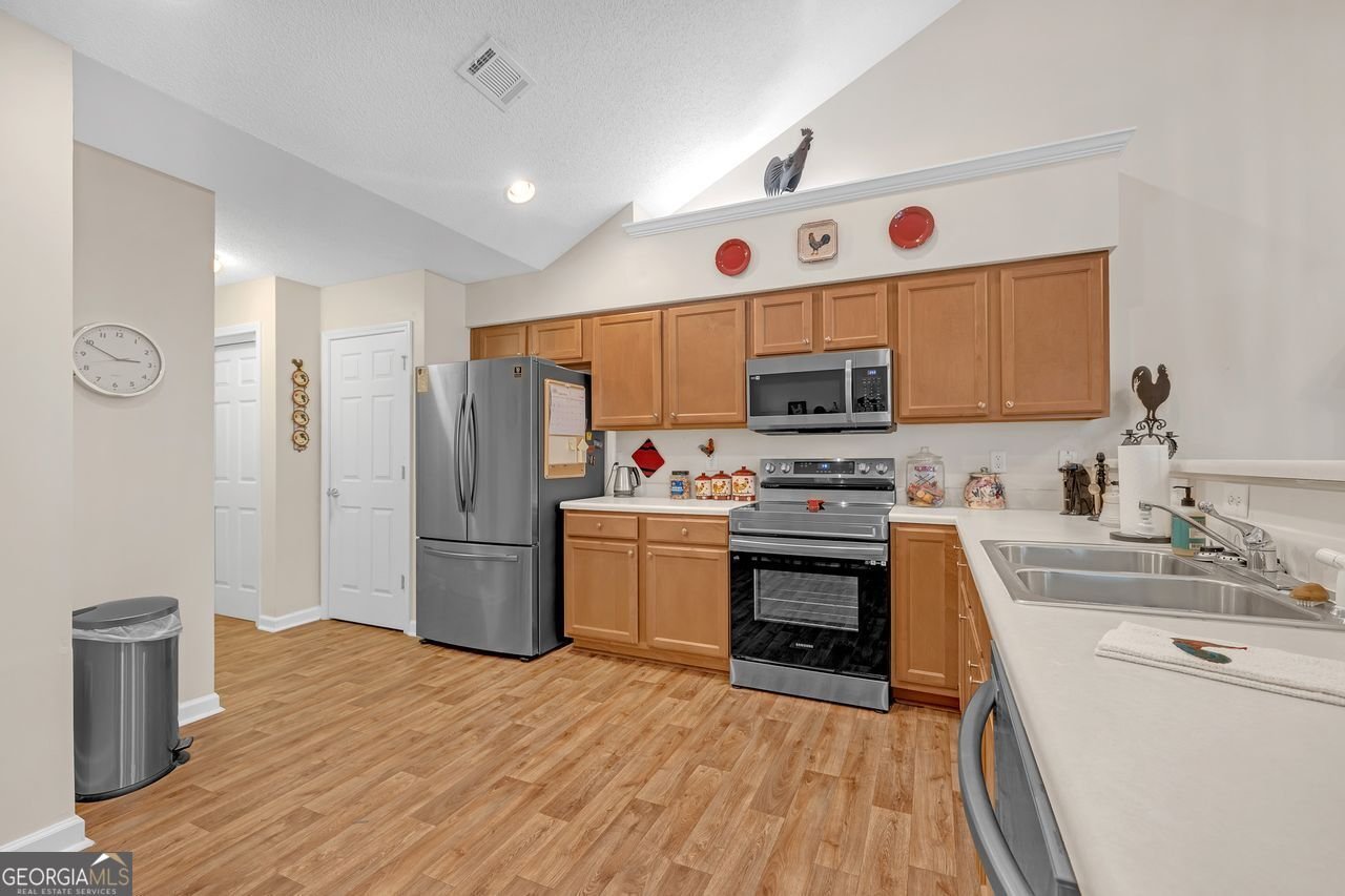 1701 SILVER SUMMIT Drive Conyers - 9