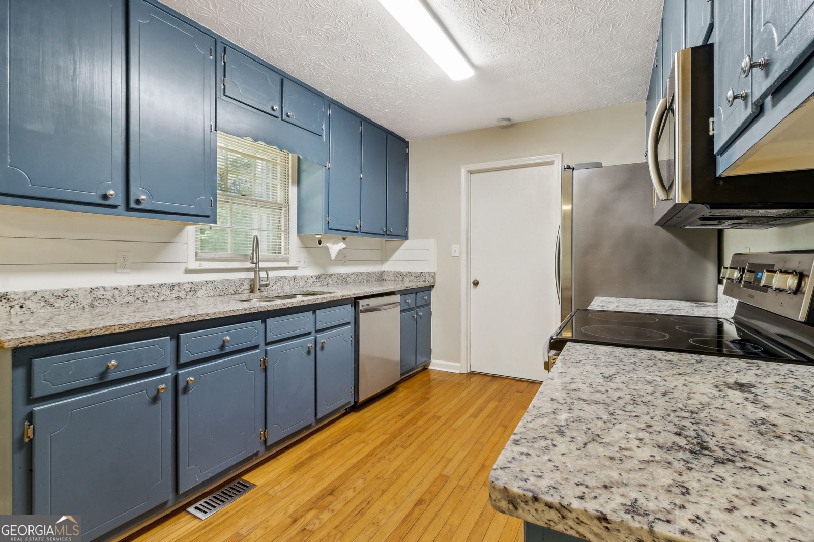406 Farm Street Loganville - 10