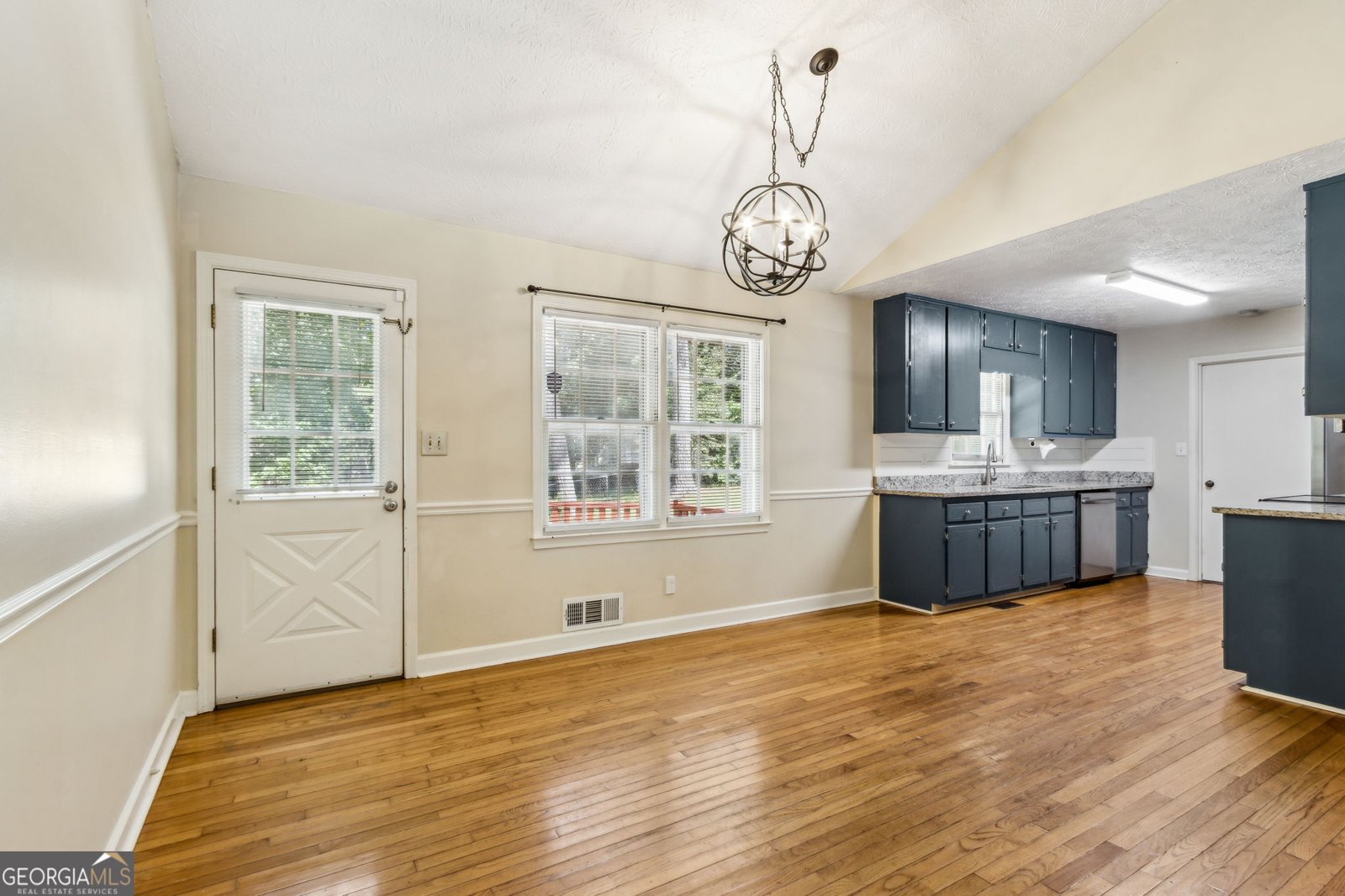 406 Farm Street Loganville - 14