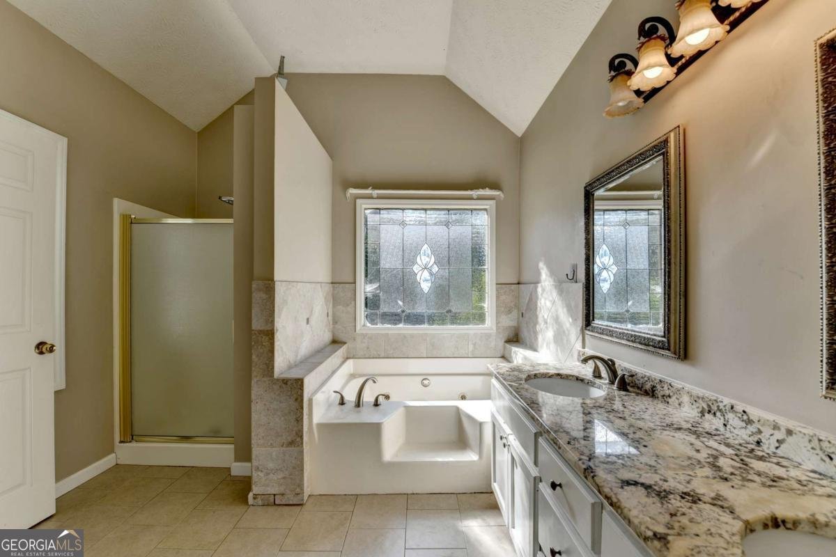 531 Shyrewood Drive Lawrenceville - 14