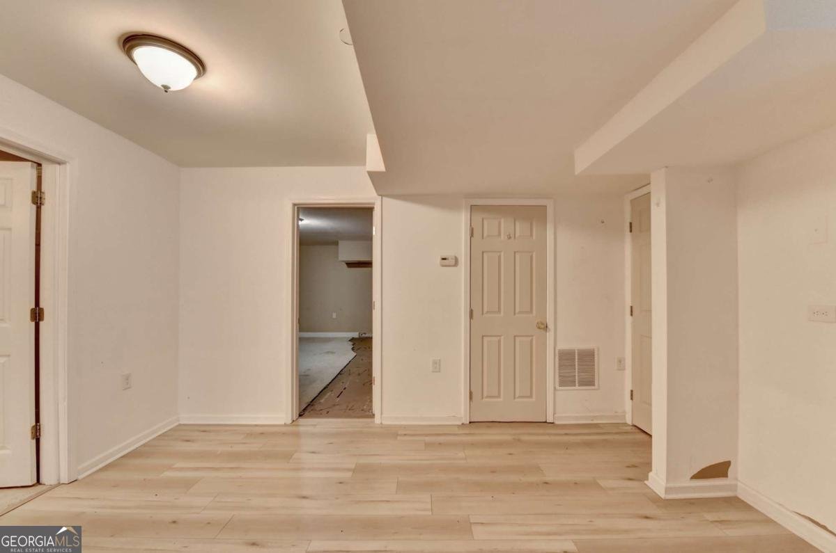 531 Shyrewood Drive Lawrenceville - 32