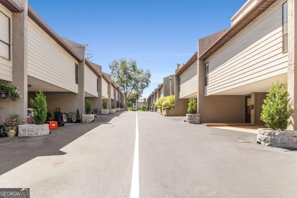 510 Ponce De Leon Avenue Decatur - 38