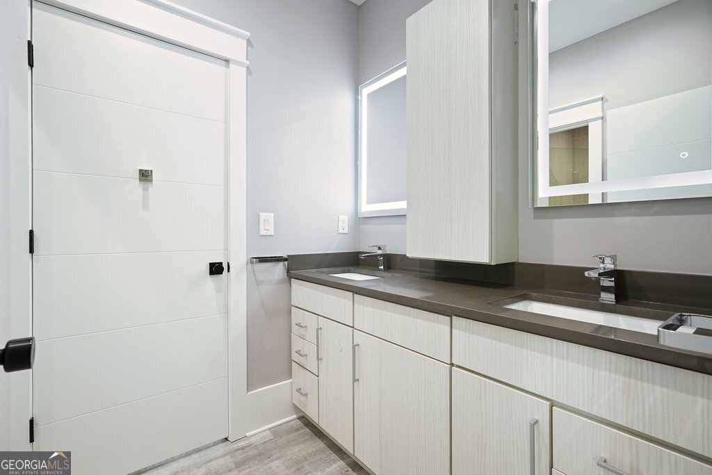 2804 Skyland Drive Brookhaven - 66