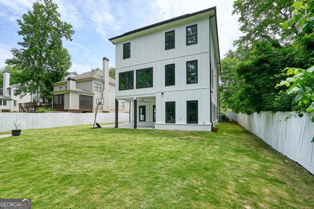 2804 Skyland Drive Brookhaven - 90