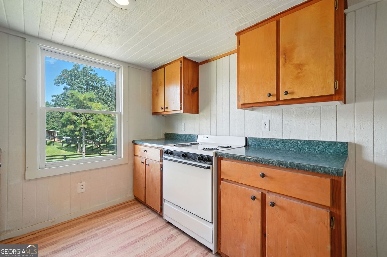 1092 Old Lathemtown Road Canton - 86