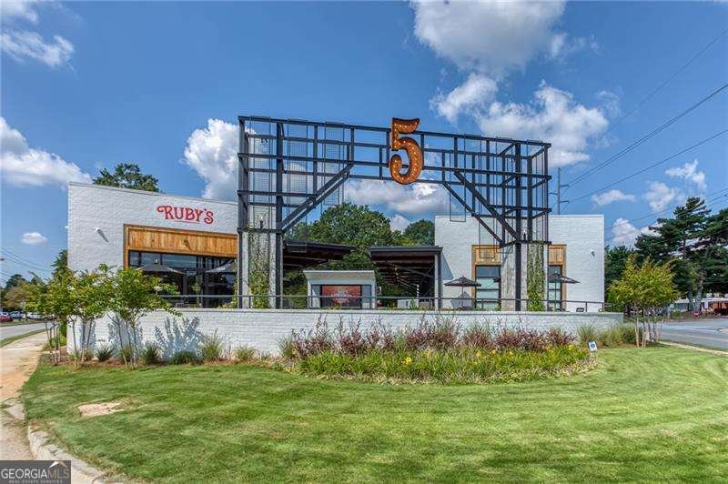 1761 Whitfield Parc Circle Smyrna - 31