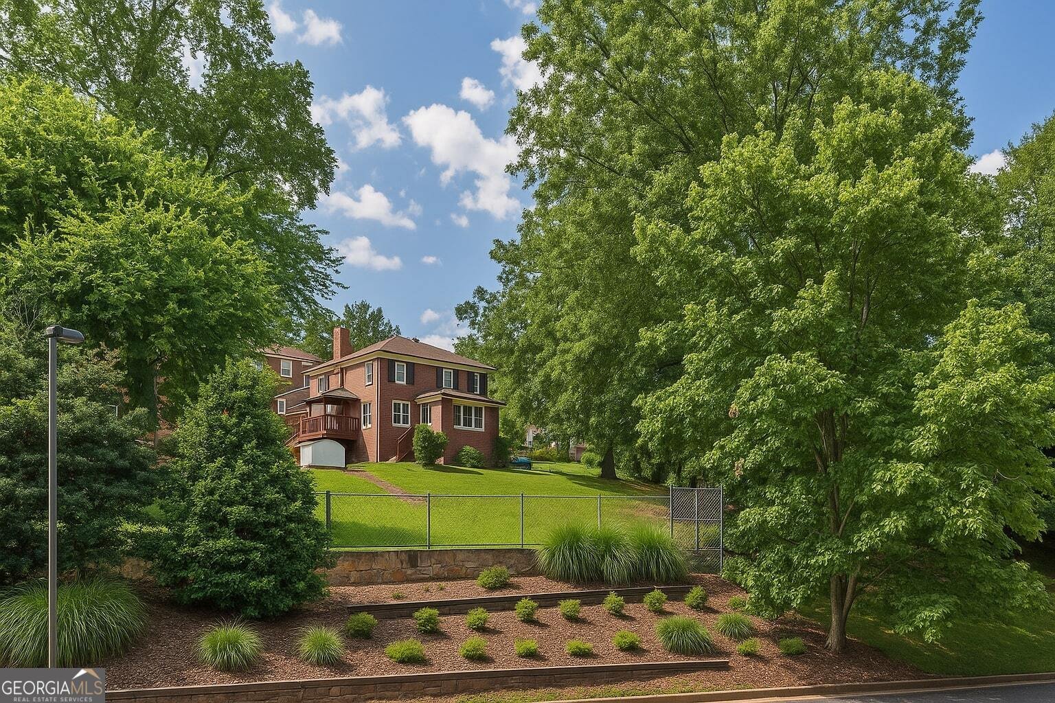 640 Glen Iris Drive Atlanta - 27