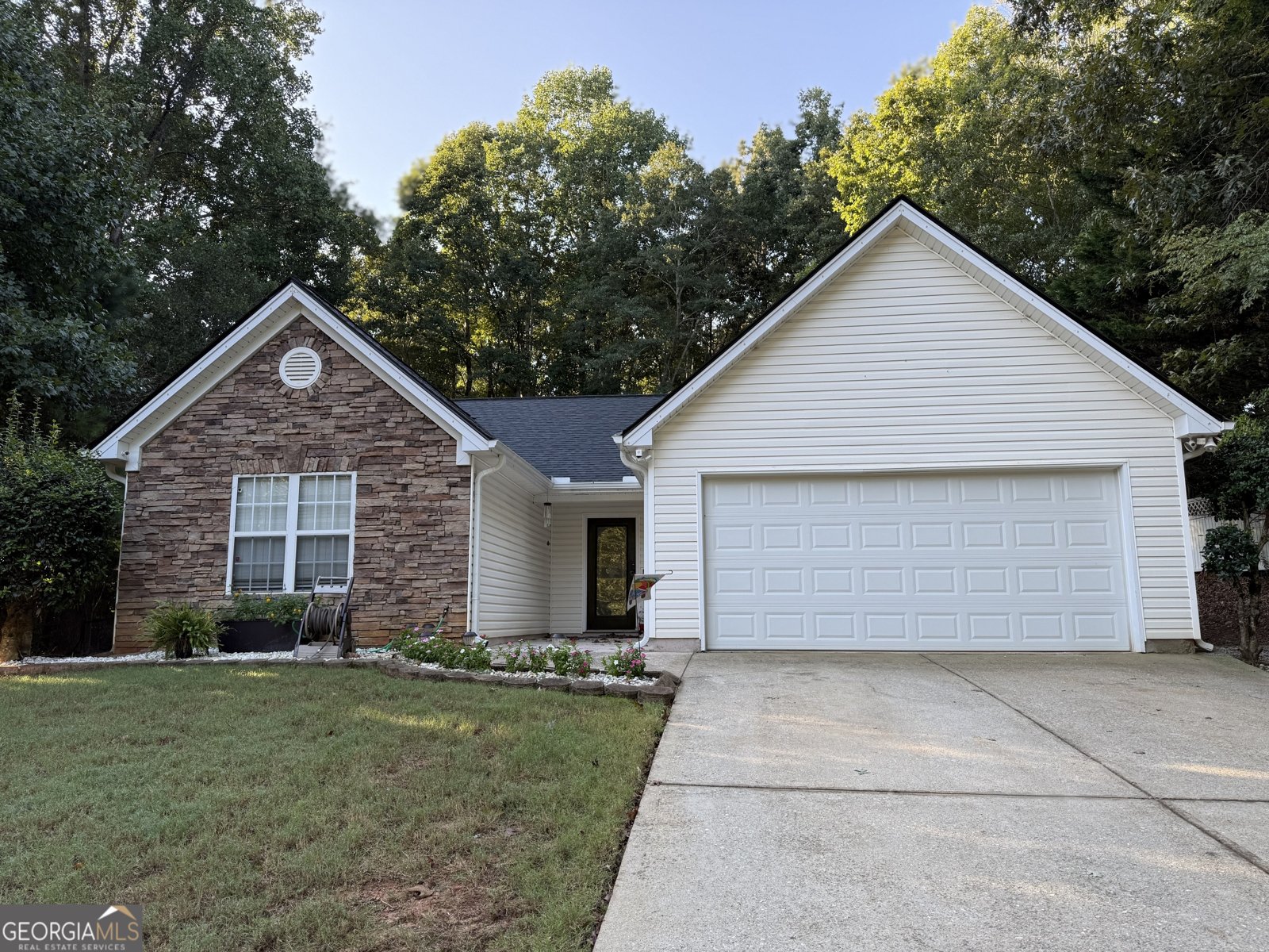 1642 White Oak Drive Winder - 1