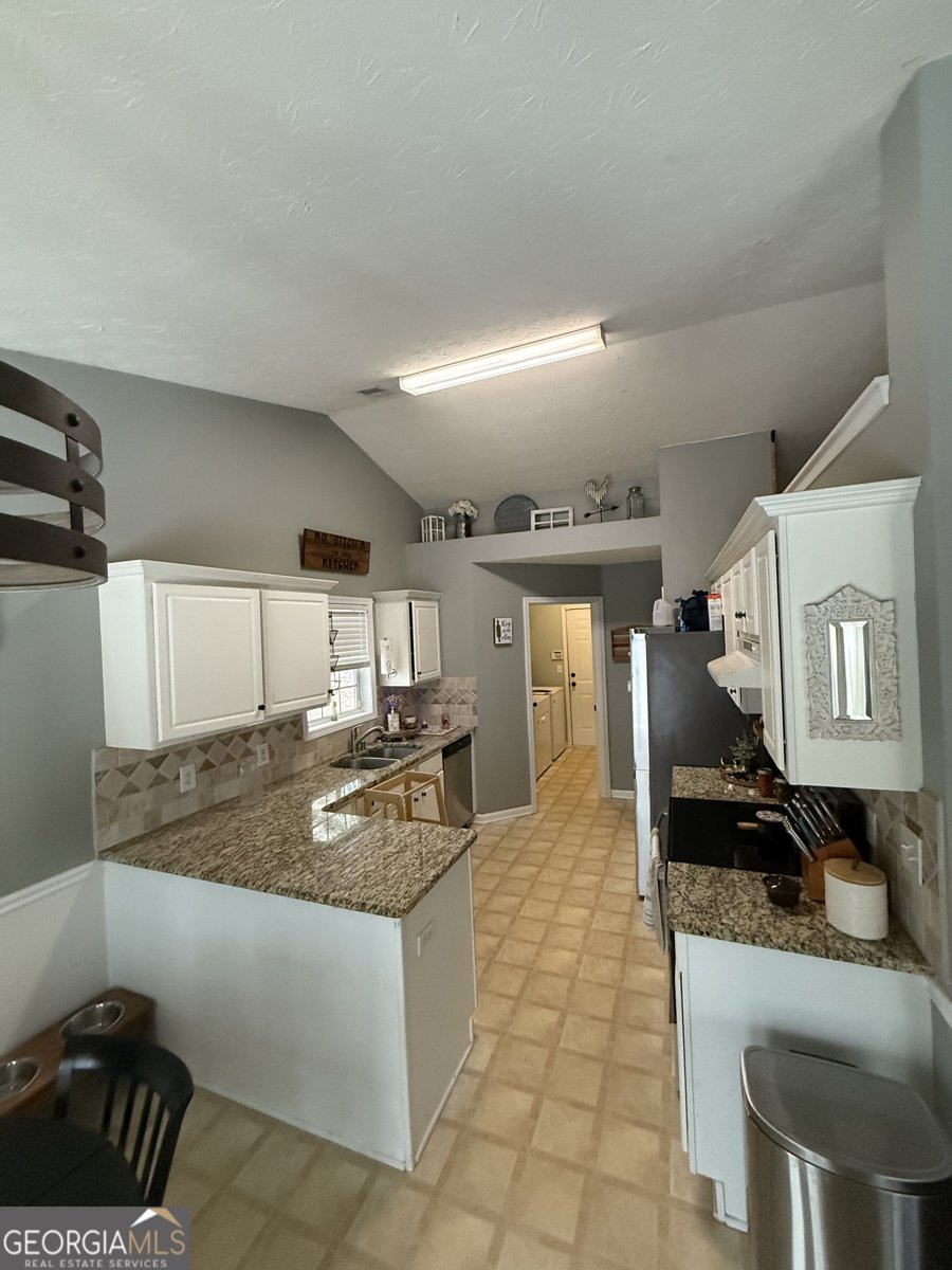 1642 White Oak Drive Winder - 9