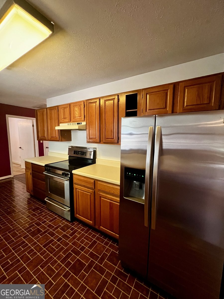 847 Lake Drive East Dublin - 13