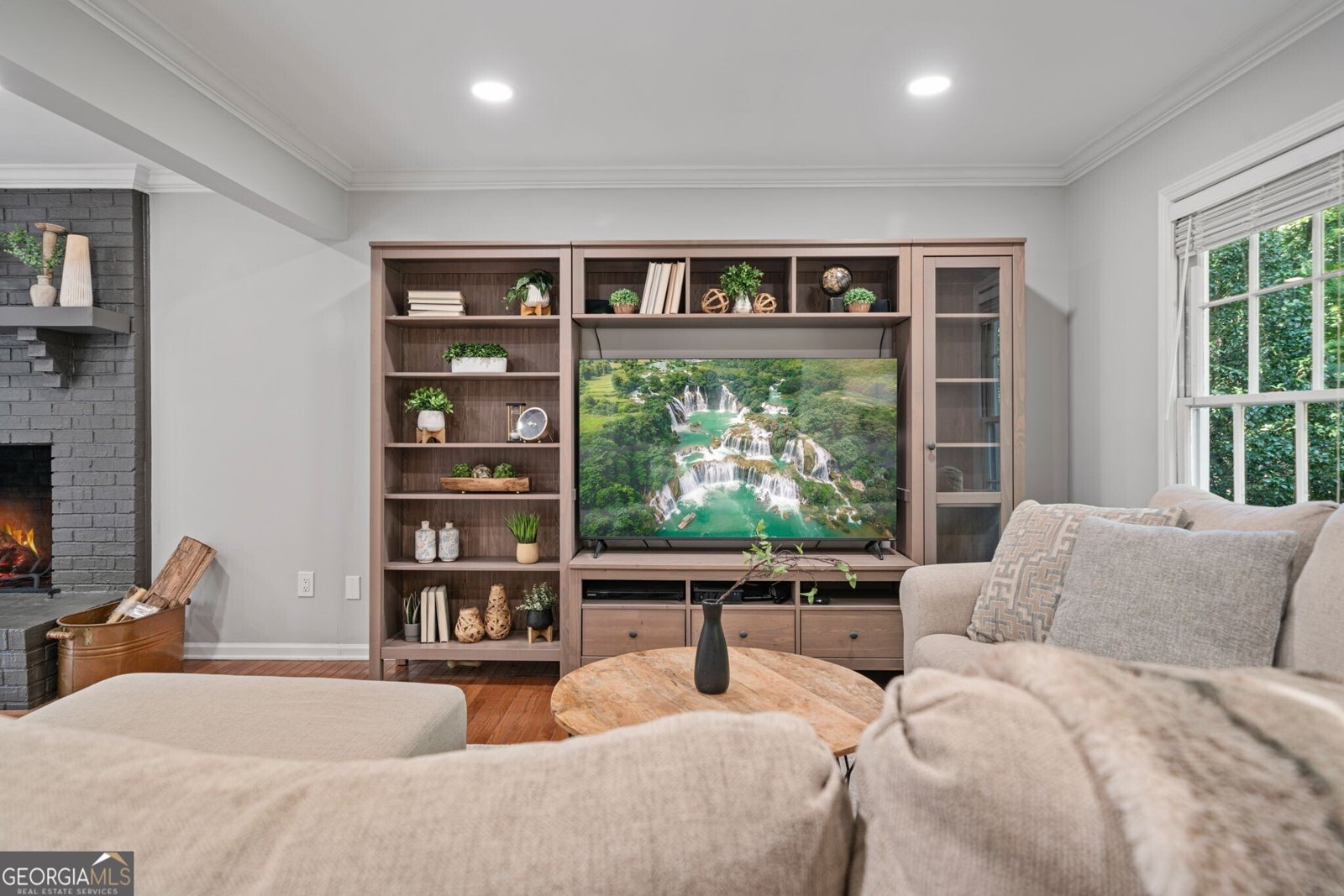 10555 Shallowford Road Roswell - 10