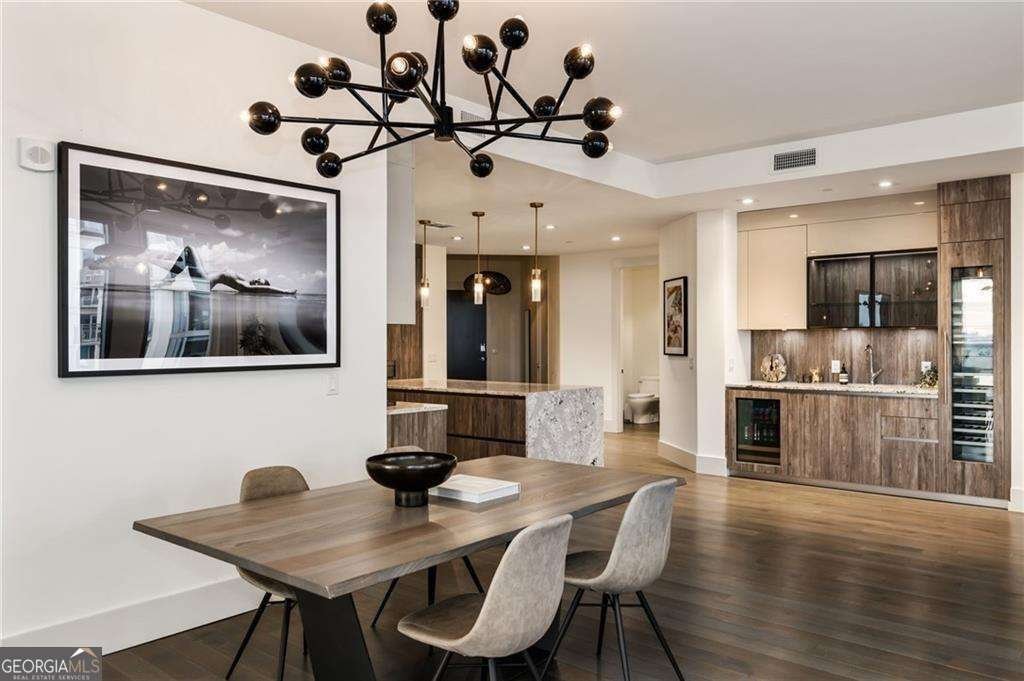 3107 Peachtree Road Atlanta - 14