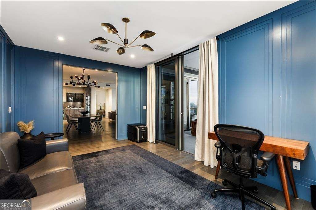 3107 Peachtree Road Atlanta - 16