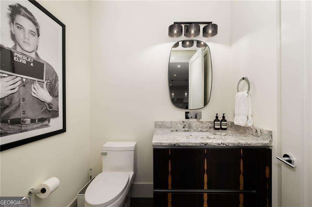 3107 Peachtree Road Atlanta - 18