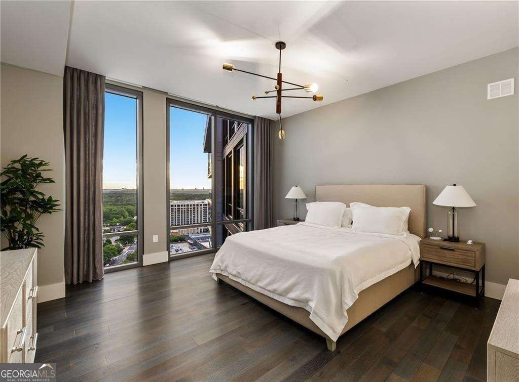 3107 Peachtree Road Atlanta - 19