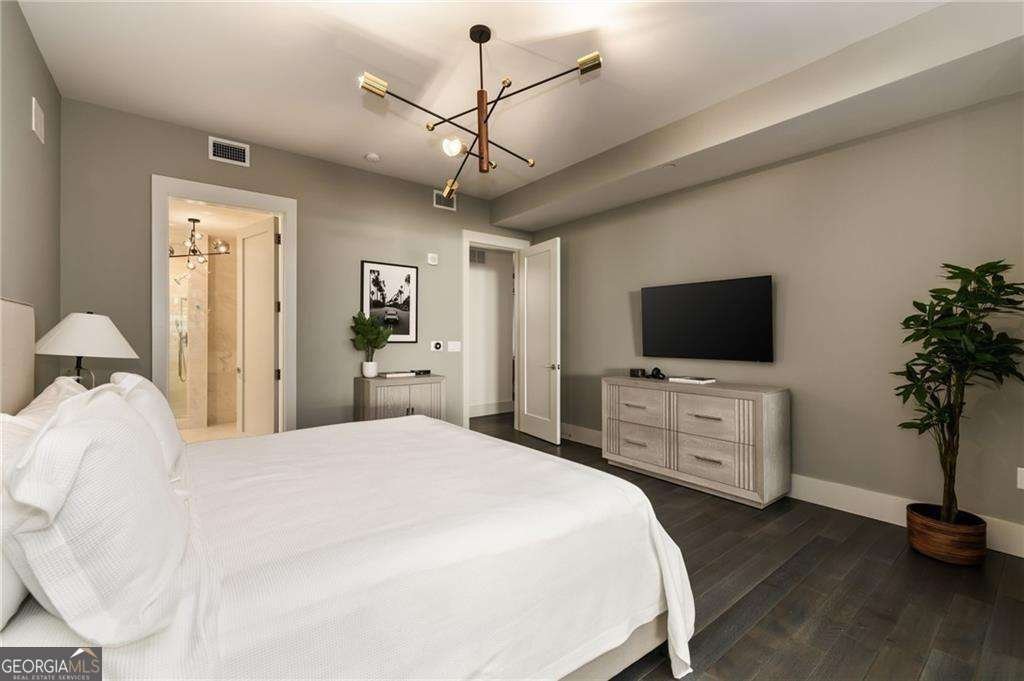 3107 Peachtree Road Atlanta - 21