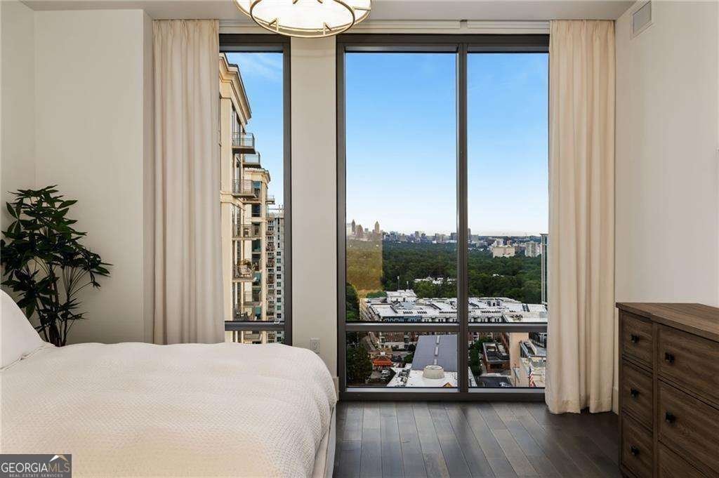 3107 Peachtree Road Atlanta - 28