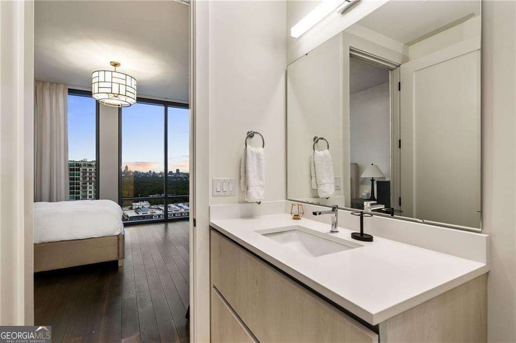 3107 Peachtree Road Atlanta - 30