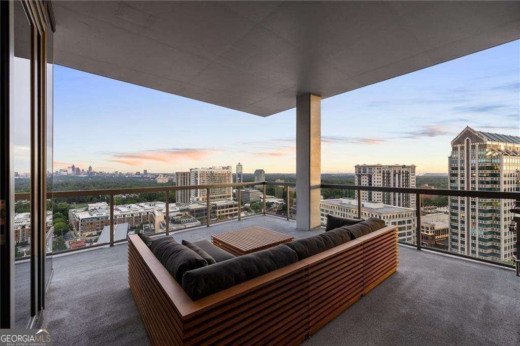 3107 Peachtree Road Atlanta - 34