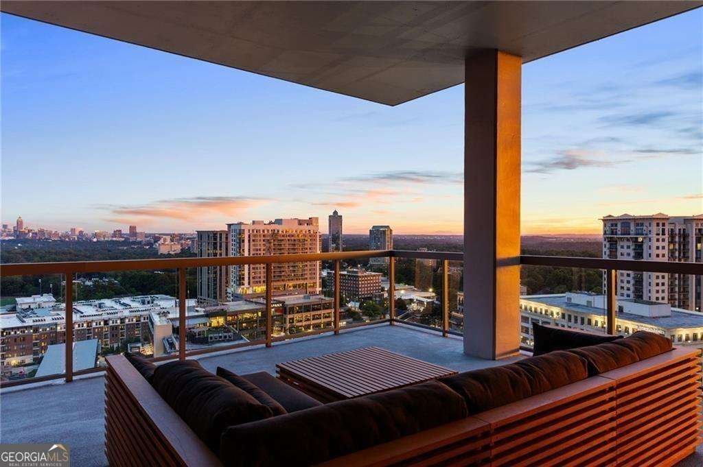 3107 Peachtree Road Atlanta - 45