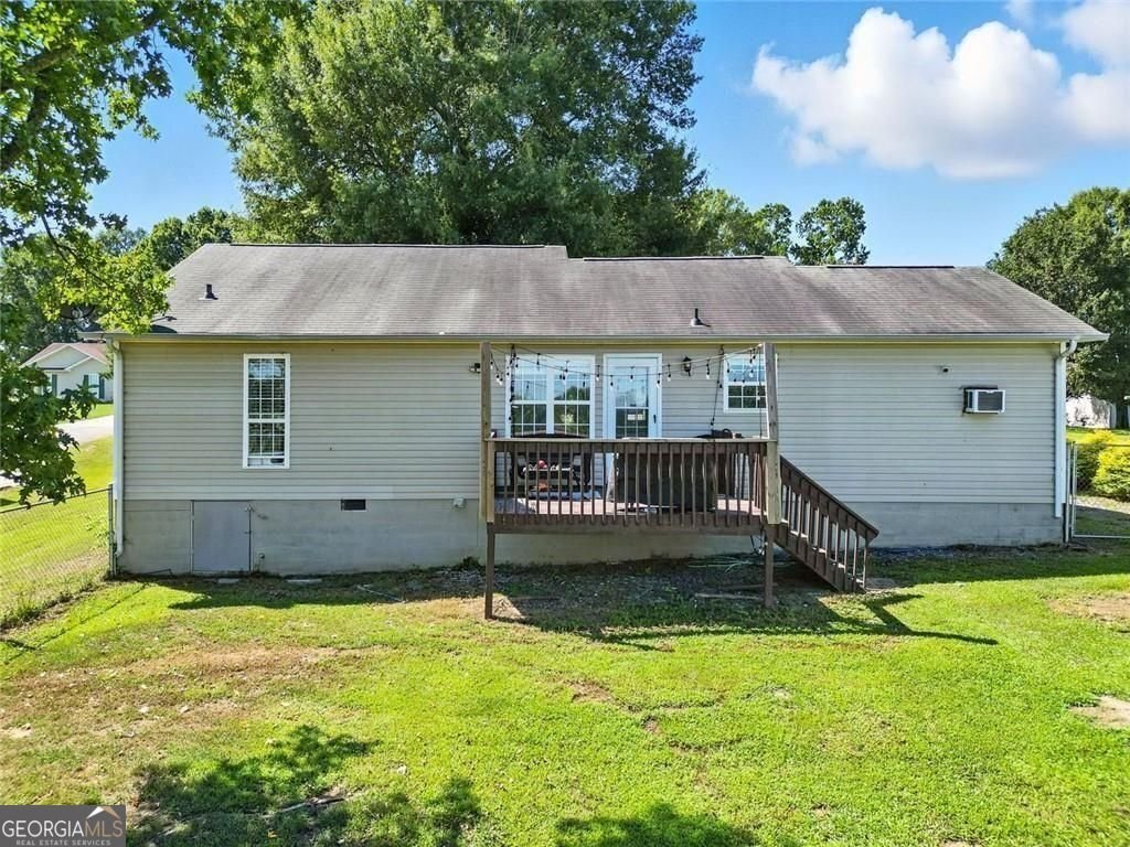 120 Fieldcrest Drive Calhoun - 27