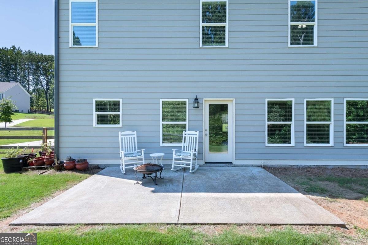 7715 Wandering Oak Way Cumming - 20