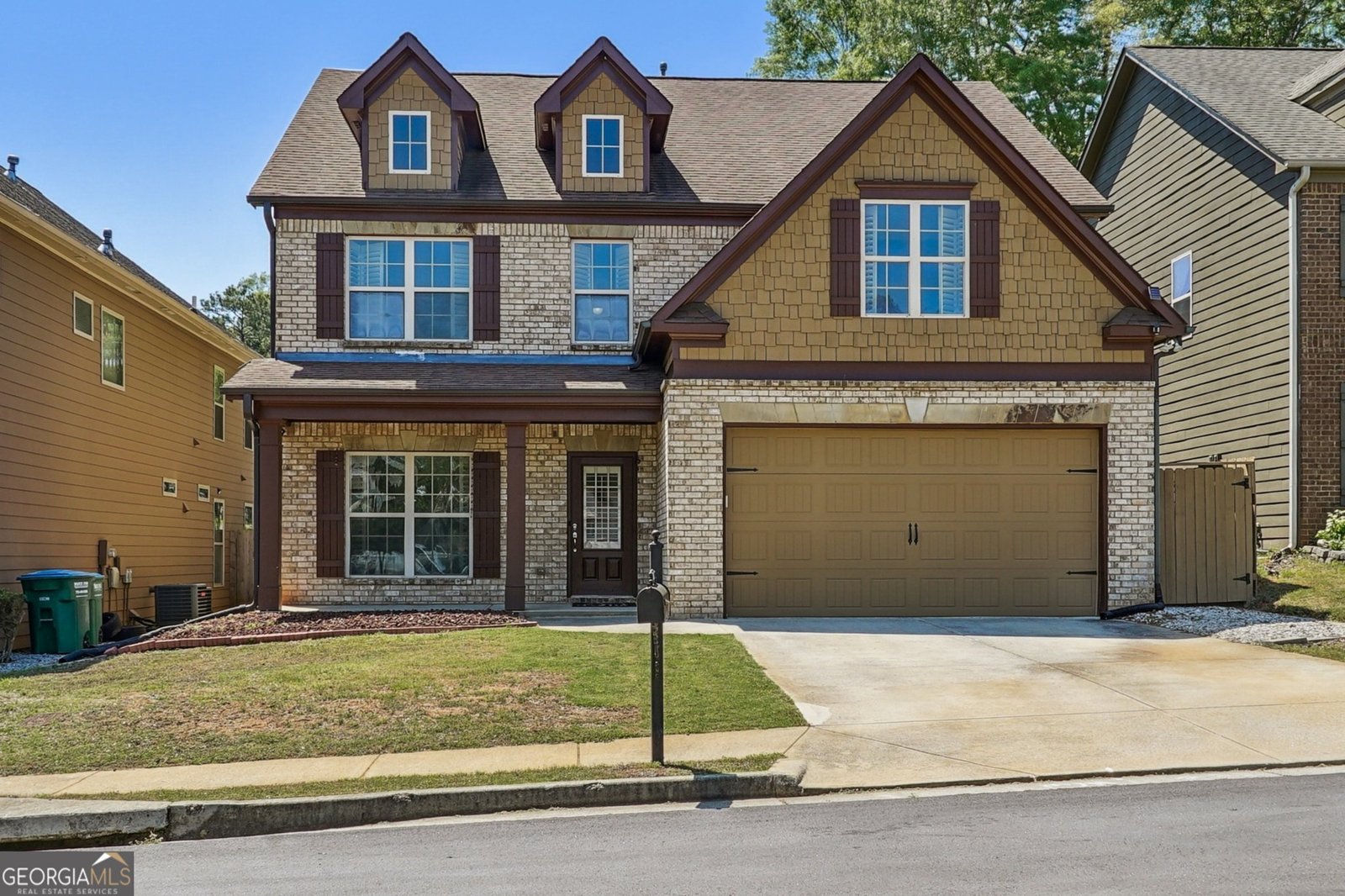 2638 LAKE MANOR Circle Duluth - 1