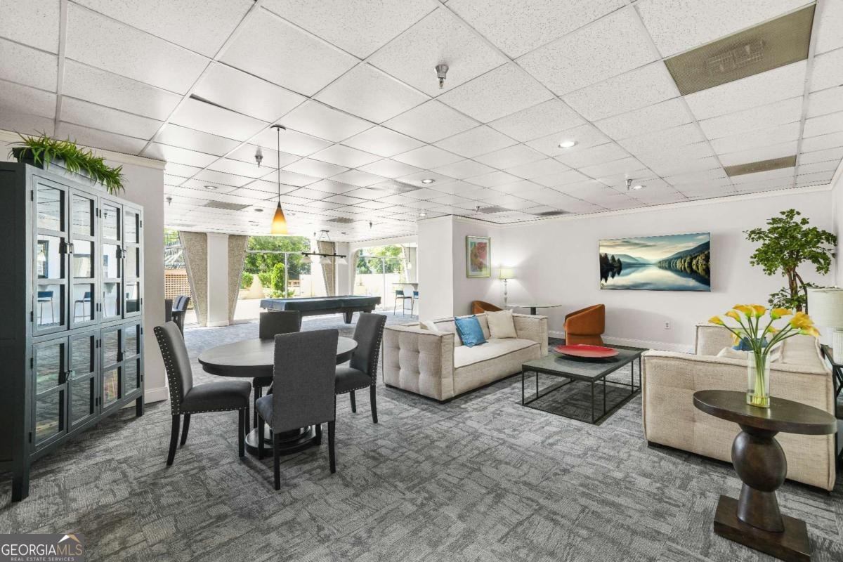 2479 Peachtree Road Atlanta - 16