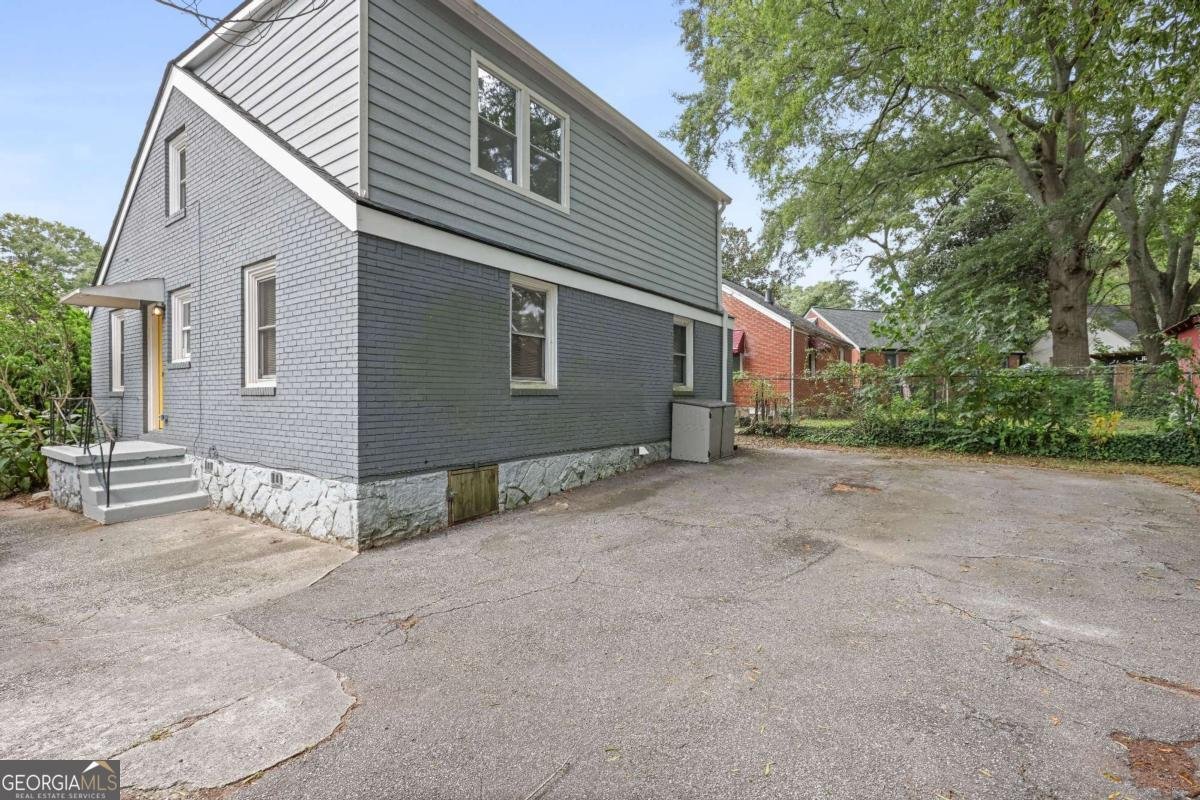 2616 Northview Avenue Decatur - 35